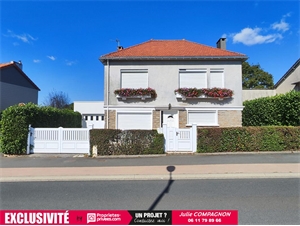 maison à la vente -   49600  BEAUPREAU EN MAUGES, surface 10 m2 vente maison - UBI442950983